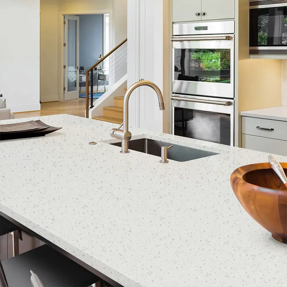 7009 - FROST WHITE - Image 2